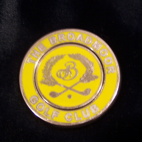 THE BROADMOOR MOUNTAIN Other - RARE THE BROADMOOR MOUNTAIN GOLF CLUB COIN S3296 THE BROADMOOR MOUNTAIN Other - RARE THE BROADMOOR MOUNTAIN GOLF CLUB COIN S3296